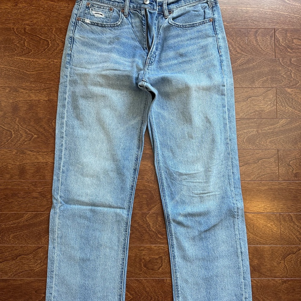 American Eagle Outfitters Light Blue Baggy Dad Jeans